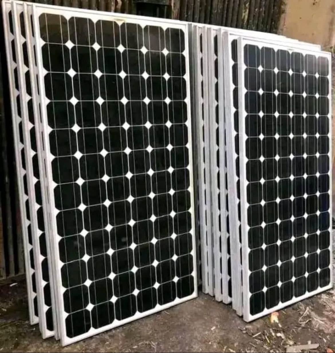 300 Watts Monocrystalline Solar Panels